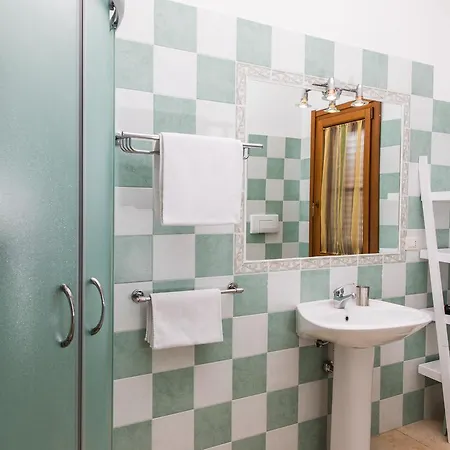 Casa Ibiscus * Solanas (Cagliari)
