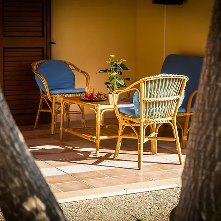 Casa Ibiscus * Solanas (Cagliari)